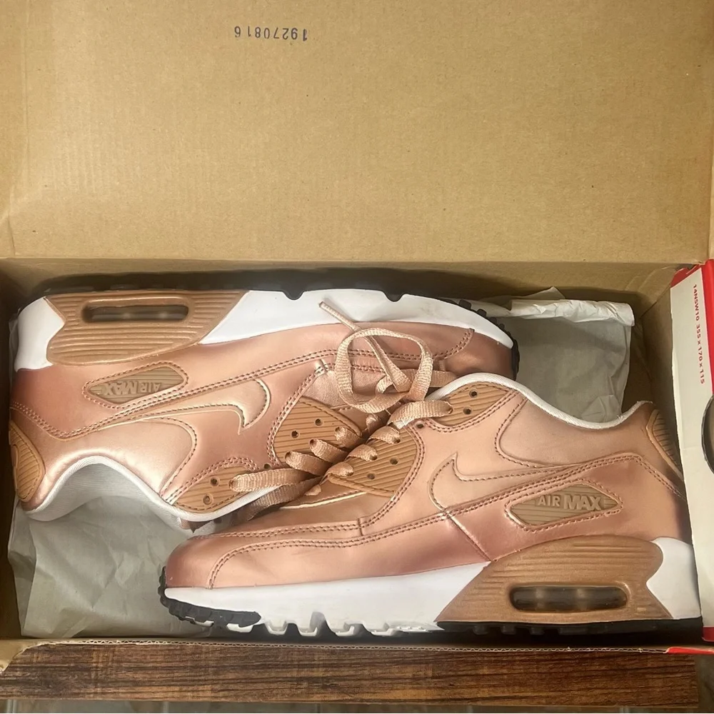 Nike Women's Metallic Copper Rose Gold Air Max Sneaker